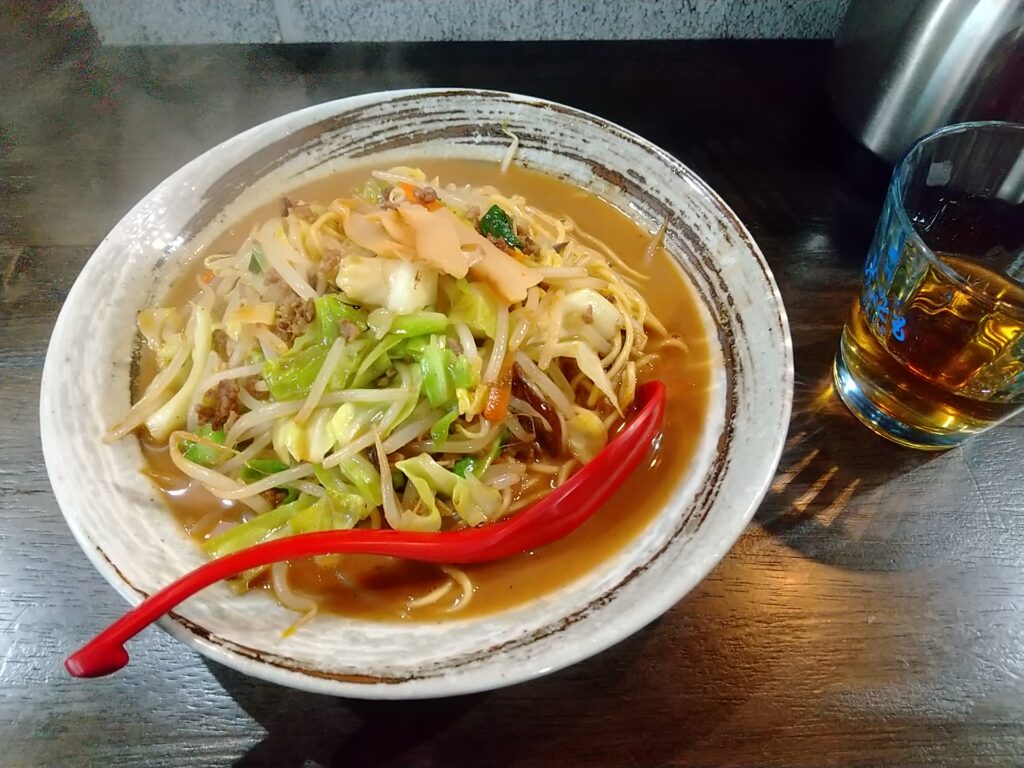 センベエ食堂焼き皿ラーメン