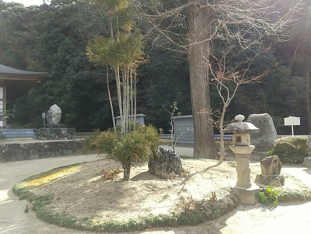 宝厳寺庭1