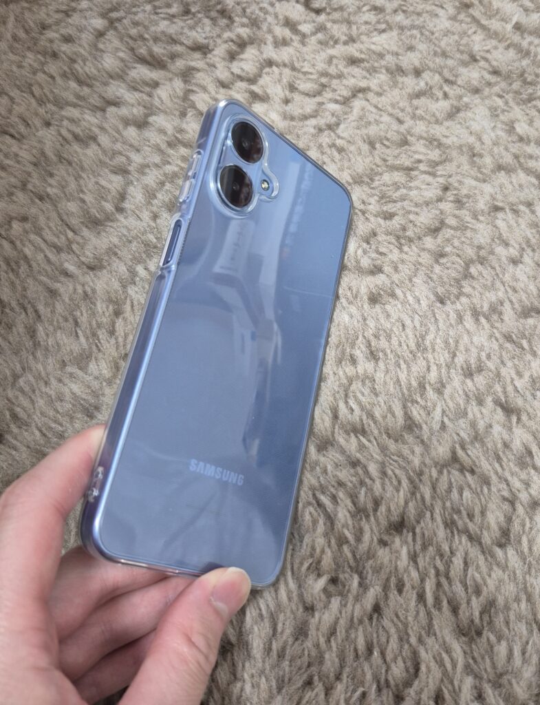スマホ裏